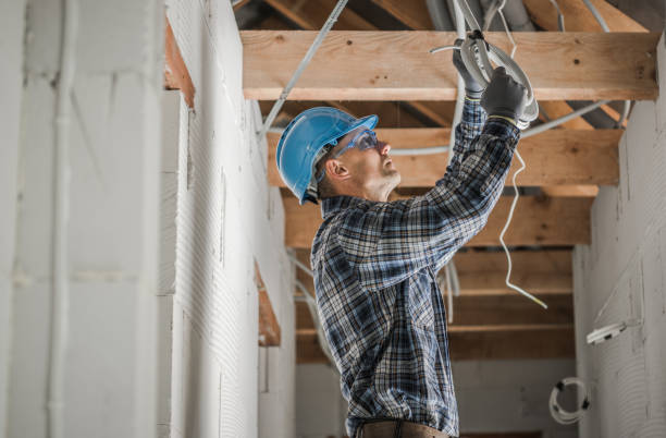 Best Local Electrician Companies  in Toppenish, WA