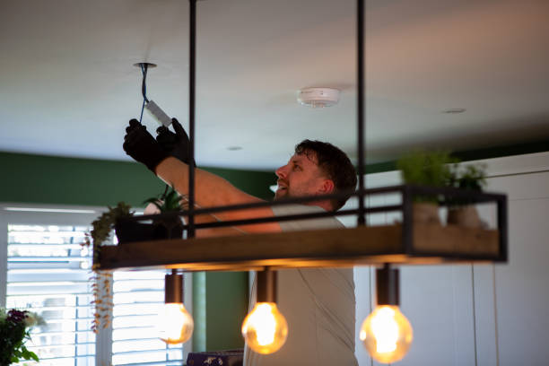 Best Electrician for Home Renovation  in Toppenish, WA